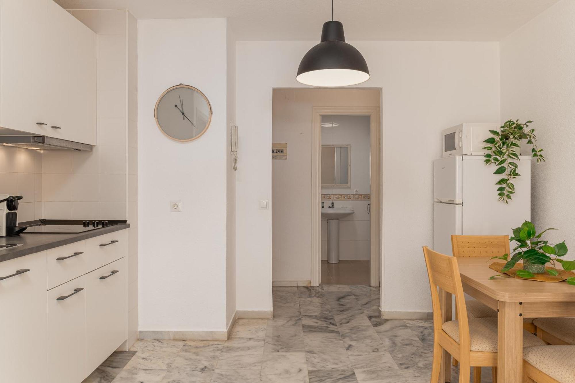 Appartement C18 Lovely In Malagueta *